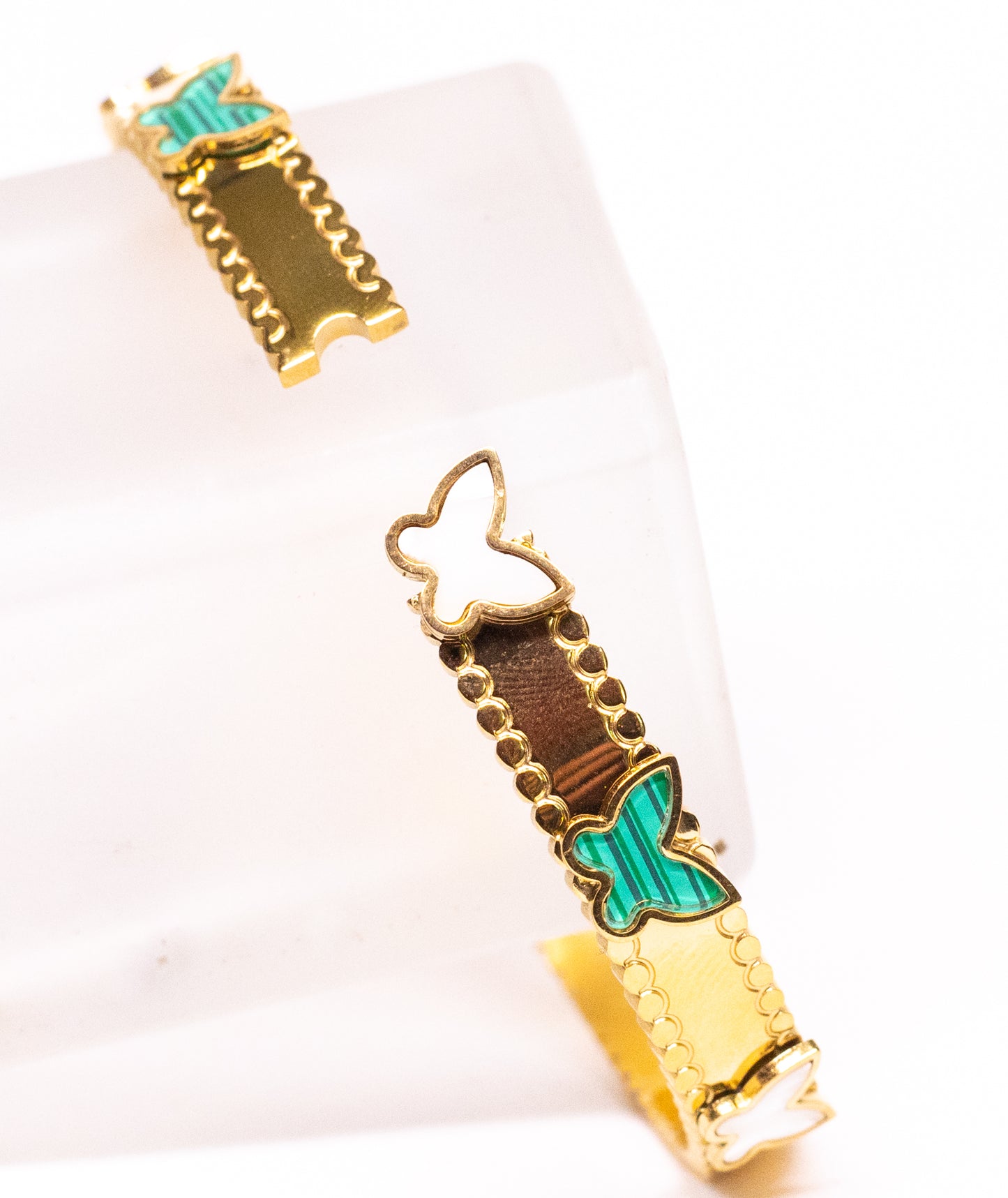 Stone Golden Metal Bangle Bracelet Set