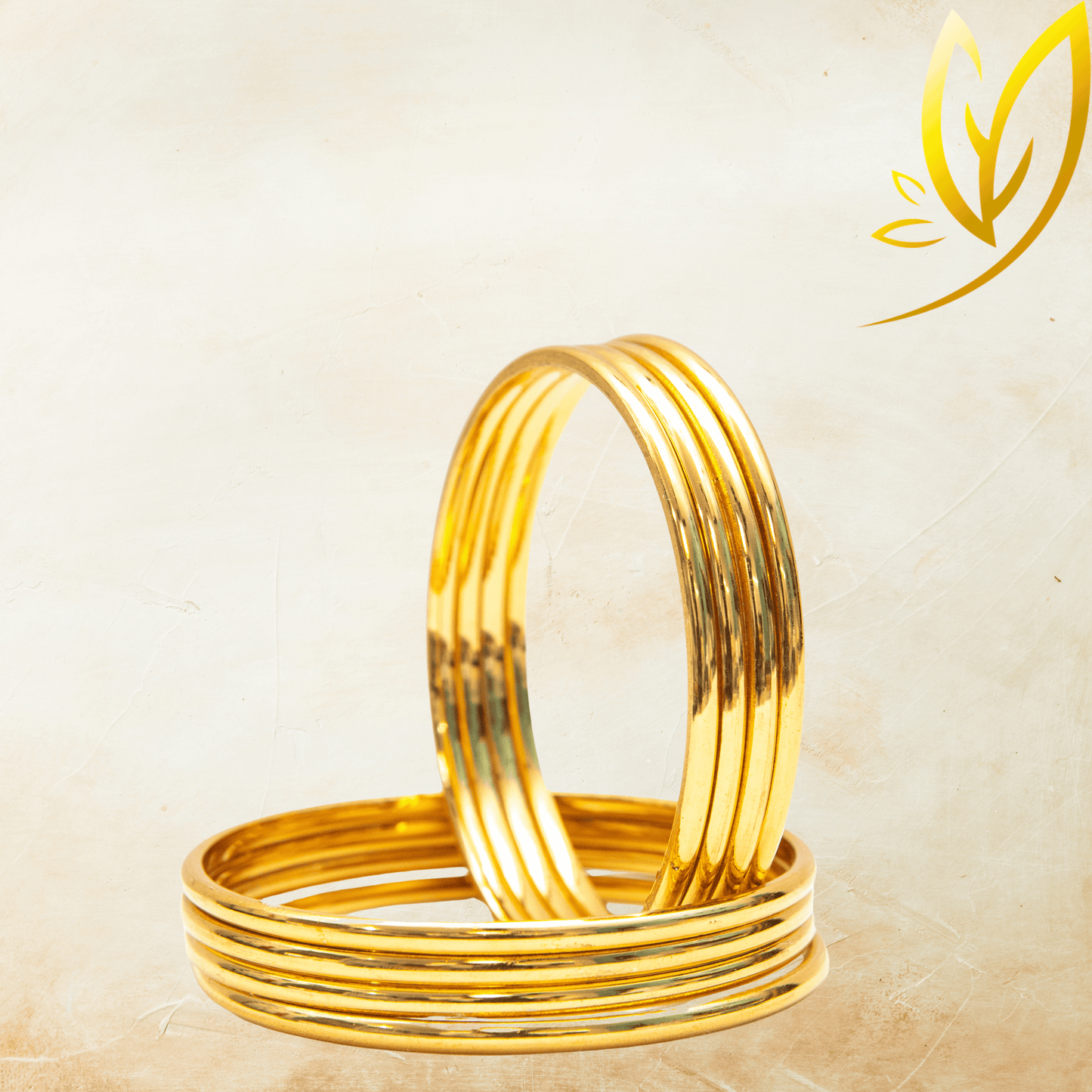 Clasp type Golden Metal Bangles Set