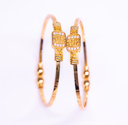 Stone Golden Metal  Bangle Bracelet Set